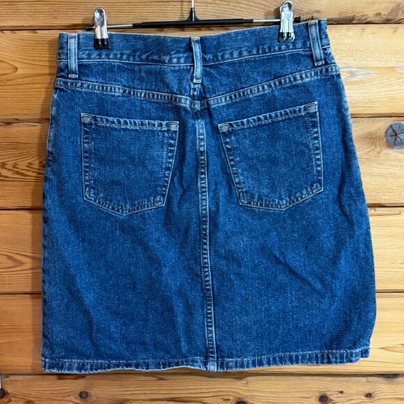 Eddie Bauer Jeans Skirt Size Medium - Picture 2 of 5